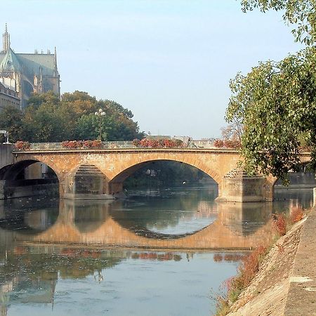 فندق Ferme Sainte Marie Rémilly المظهر الخارجي الصورة